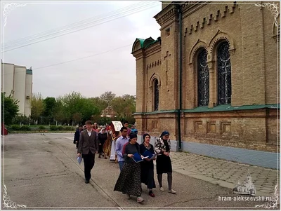 Служения в Великую Пятницу Великого поста