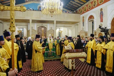 Архипастырь Ташкентской епархии митрополит Викентий молился за малым освящением кафедрального храма святых Жен-мироносиц г. Баку