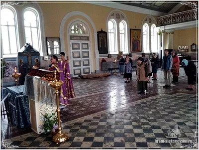 Служения в Великую Пятницу Великого поста