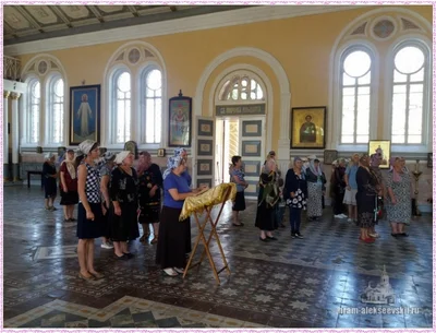 Праздник Воздвижения Честного Креста Господня