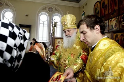 Память преподобного Саввы Освященного архипастырь почтил в Свято-Алексиевском соборе Самарканда