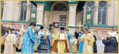 Митрополит Викентий поздравил Самаркандцев с престольным праздником Свято-Алексиевского собора