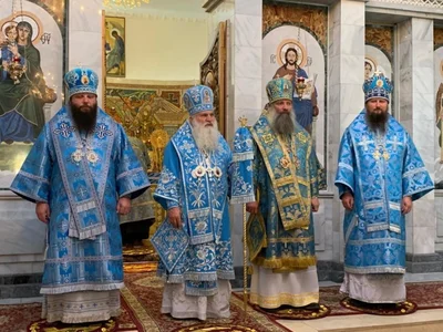 Митрополит Ташкентский и Узбекистанский Викентий, глава Среднеазиатского митрополичьего округа возглавил Божественную литургию в Свято-Никольском кафедральном соборе г. Душанбе