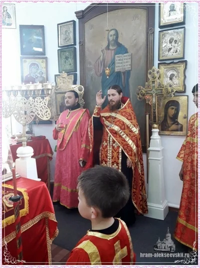 Митрополит Викентий поздравил с престольным праздником клир и прихожан храма святого великомученика Георгия Победоносца в Самарканде