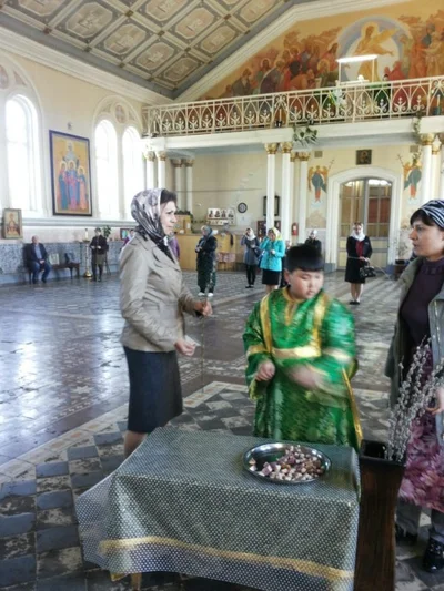 В Свято – Алексиевском Соборе г. Самарканда молитвенно отметили праздник Входа Господня в Иерусалим