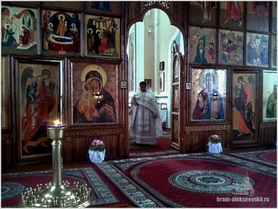 Божественная Литургия в день Сретения Господня