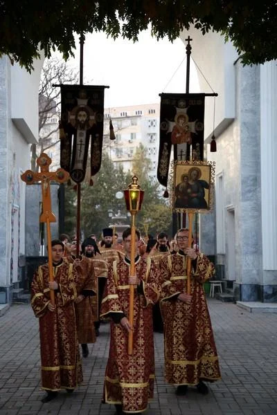 В Ташкент доставлен ковчег с частицей мощей святого великомученика Димитрия Солунского