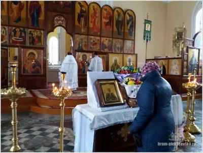 Божественная Литургия в праздник Сретения Господня