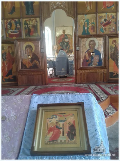 Литургия в праздник Благовещения Пресвятой Богородицы