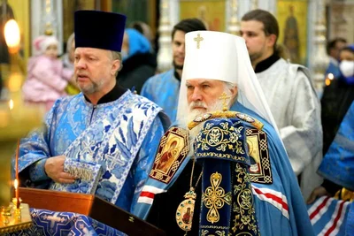 В праздник Введения во храм Пресвятой Богородицы митрополит Викентий совершил пресвитерскую и диаконскую хиротонии