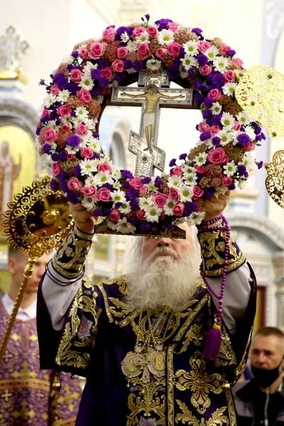 Взирая на Крест Господень