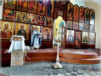 Праздничная Литургия в праздник Сретения Господня