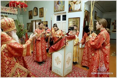 Протоирею Роману Загребельному вручена патриаршия награда