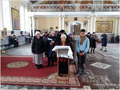 Божественная Литургия в праздник Сретения Господня