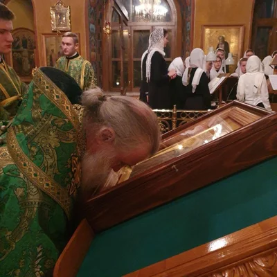 В день преставления преподобного Сергия Радонежского митрополит Ташкентский и Узбекистанский Викентий совершил Литургию в храме преподобного Иоанна Лествичника Московской духовной семинарии Троице-Сергиевой лавры