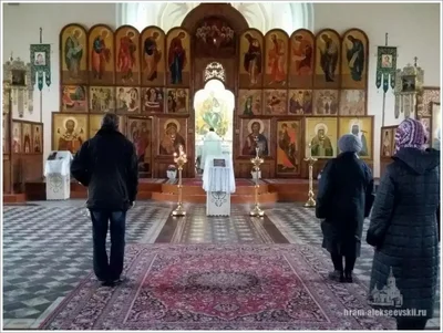 Литургия во Вселенскую родительскую субботу