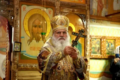 Митрополит Викентий возглавил торжественную службу в честь престольного праздника храма в Свято-Троицком Никольском женском монастыре