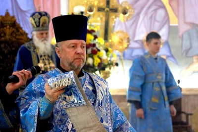 В праздник Введения во храм Пресвятой Богородицы митрополит Викентий совершил пресвитерскую и диаконскую хиротонии