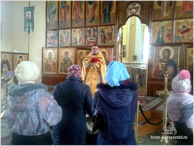 Божественная литургия памяти святителя Спиридона, епископа Тримифунтского