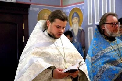 В праздник Введения во храм Пресвятой Богородицы митрополит Викентий совершил пресвитерскую и диаконскую хиротонии