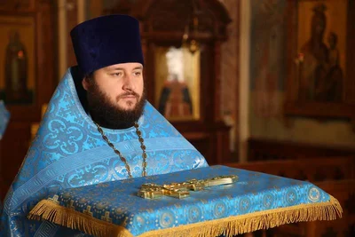 Митрополит Викентий доставил мощевик с частицей мощей святителя Николая Сербского в Свято-Троицкий Никольский женский монастырь
