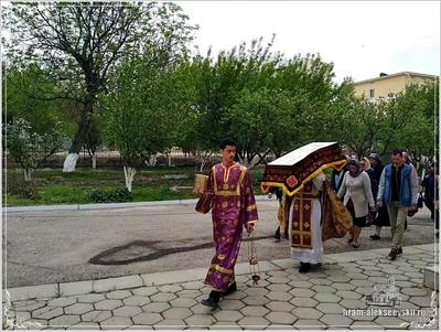 Служения в Великую Пятницу Великого поста
