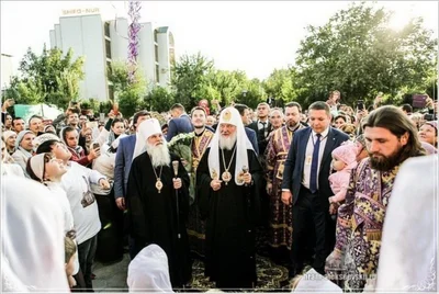 Святейший Патриарх Кирилл совершил вечернее богослужение в соборе святителя Алексия Московского в Самарканде. 30. 09. 2017.