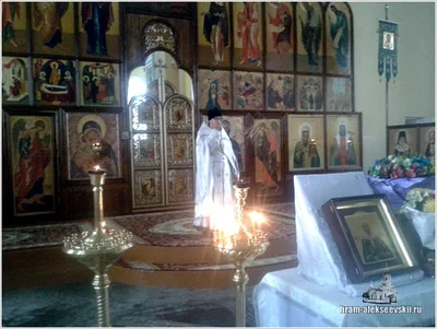 Божественная Литургия в праздник Сретения Господня