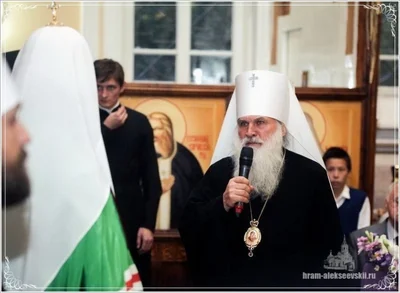 Святейший Патриарх Кирилл совершил вечернее богослужение в соборе святителя Алексия Московского в Самарканде. 30. 09. 2017.