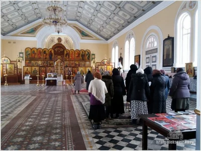 Божественная Литургия в праздник Сретения Господня