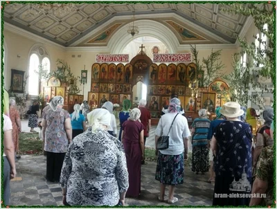 Праздник Святой Троицы в Алексиевском соборе