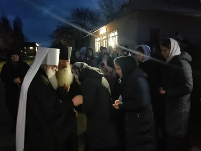 Паломничество митрополита Викентия по святым местам на своей Родине