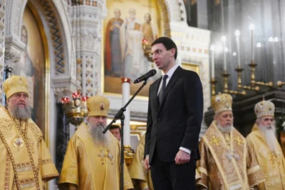 В день рождения Святейшего Патриарха Кирилла митрополит Викентий сослужил Божественную литургию в Храме Христа Спасителя