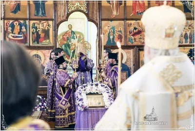 Святейший Патриарх Кирилл совершил вечернее богослужение в соборе святителя Алексия Московского в Самарканде. 30. 09. 2017.