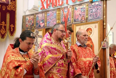 Настоятель собора сослужил митрополиту Викентию на престольном празднике Никольского храма