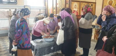 В соборе благословили коливо в честь святого великомученика Феодора Тирона