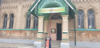 Благодатный огонь прибыл в Свято-Алексиевский собор