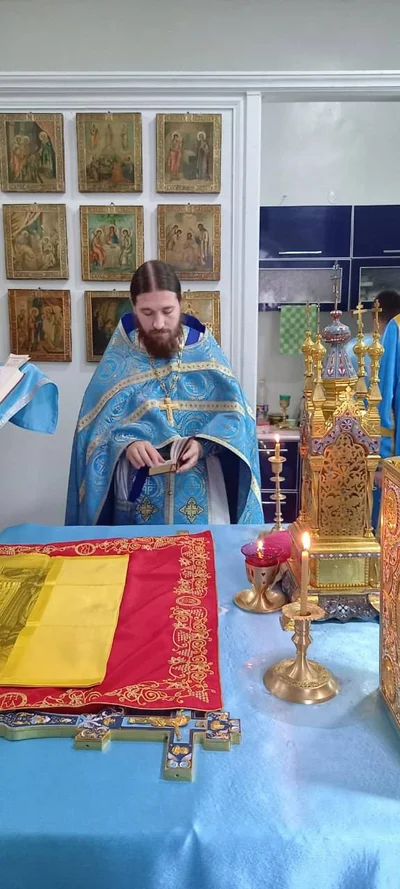 Престольный праздник Покровского храма и принесение ковчега с мощами одиннадцати святых в собор