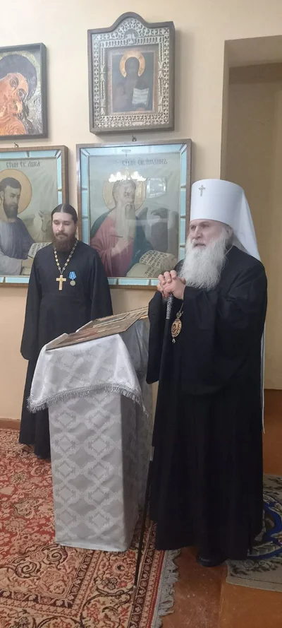 Митрополит Викентий совершил полиелейное богослужение в храме равноапостольного князя Владимира Каттакургана