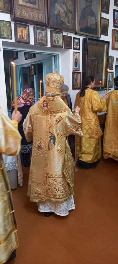 Вечернее богослужение накануне памяти святителя Иоанна Златоуста в Георгиевском храме