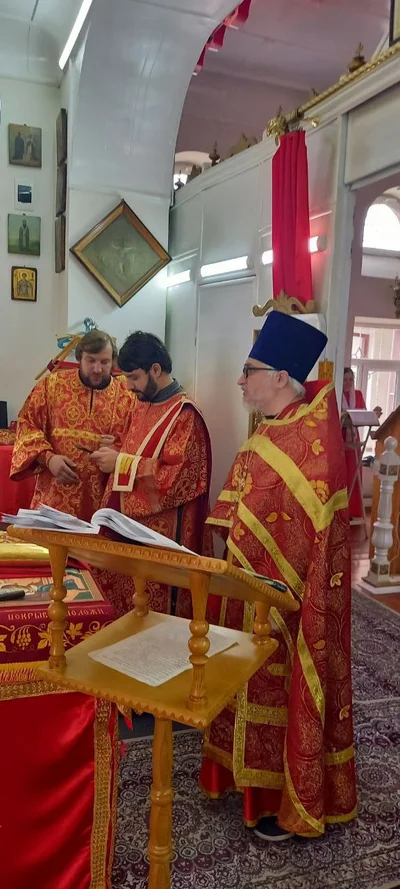 Престольный праздник Георгиевского храма: митрополит Викентий посетил Самаркандское благочиние