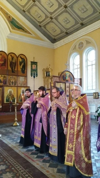 Митрополит Челябинский и Миасский Алексий возглавил всенощное бдение в Свято-Алексиевском соборе