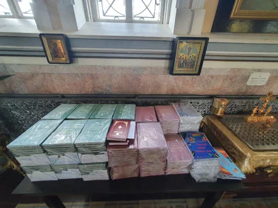 Библейское общество Узбекистана передало книги Священного Писания для Самаркандского благочиния