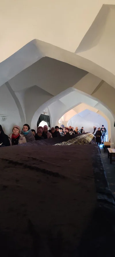 Молебное пение пророку Даниилу в самаркандском мавзолее