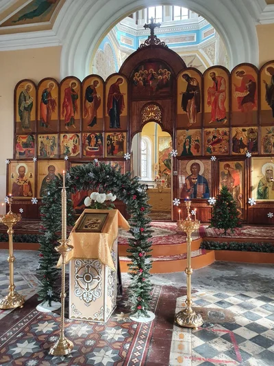 Вифлеемская звезда: праздничная традиция Рождественского богослужения