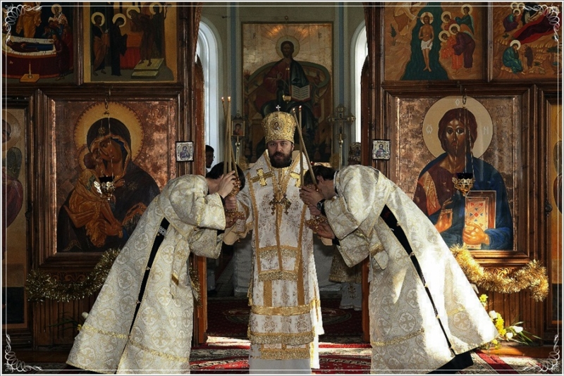 Митрополит Волоколамский Иларион (Алфеев) в Алексиевском Соборе