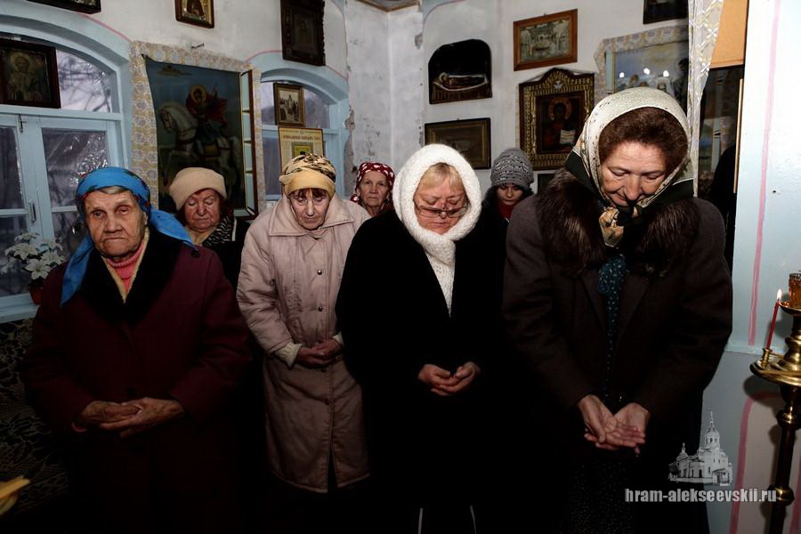 Архипастырь посетил молитвенный дом в Каттакургане