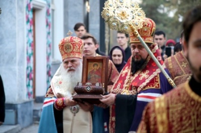 В Ташкент доставлен ковчег с частицей мощей святого великомученика Димитрия Солунского