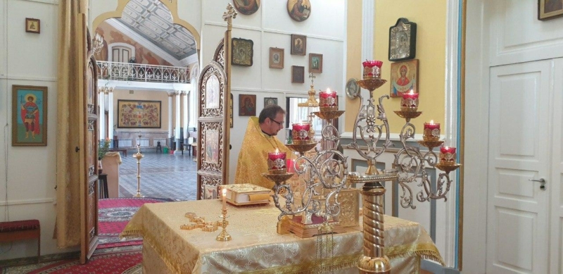 Празднование памяти Святого Великомученика и целителя Пантелеймона