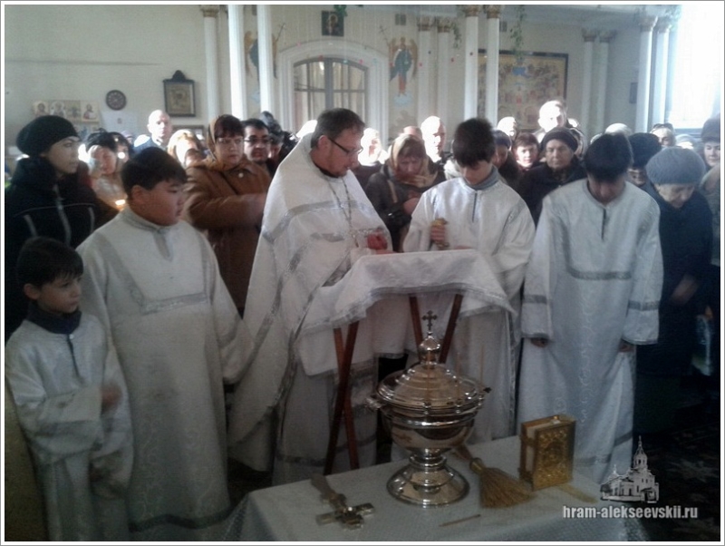 Божественная Литургия в великий праздник Крещения Господня